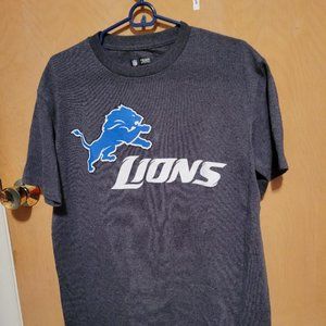 Dark Gray Lions Short Sleeved Logo Shirt- Size- Medium